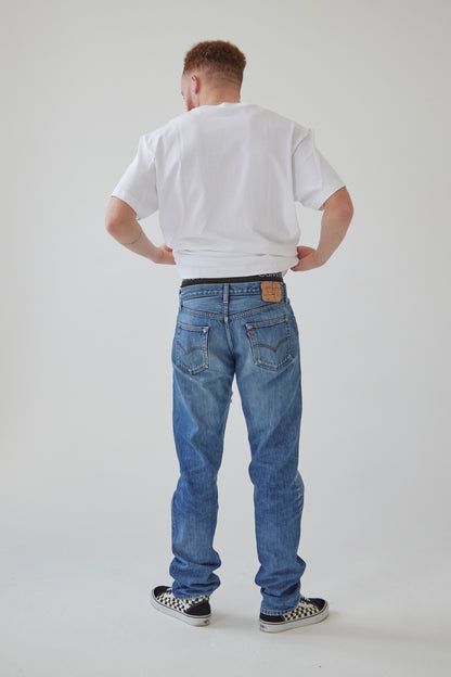 CLASSIC DARK WASH
