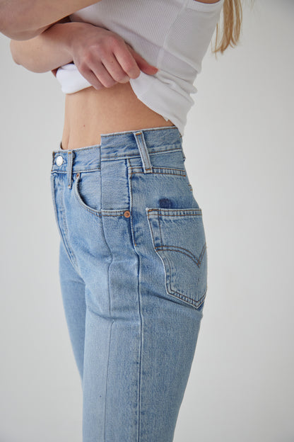 ASYMMETRICAL SLIM LEVI'S