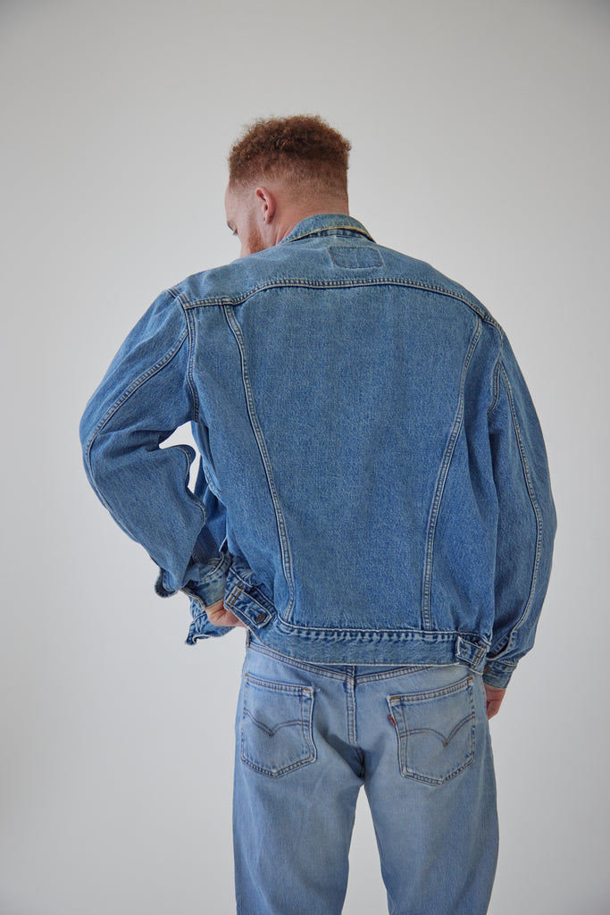 CLASSIC OVERSIZED JACKET